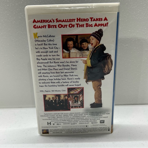 Home Alone 2: Lost in New York (VHS, 1993) Movie - Hard Plastic Case Cover - Picture 2 of 5